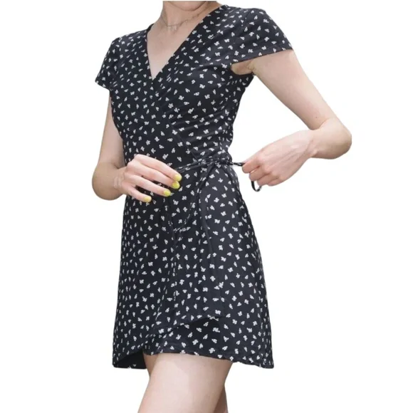 Brandy Melville Dresses Brandi Melville Navy And White Floral